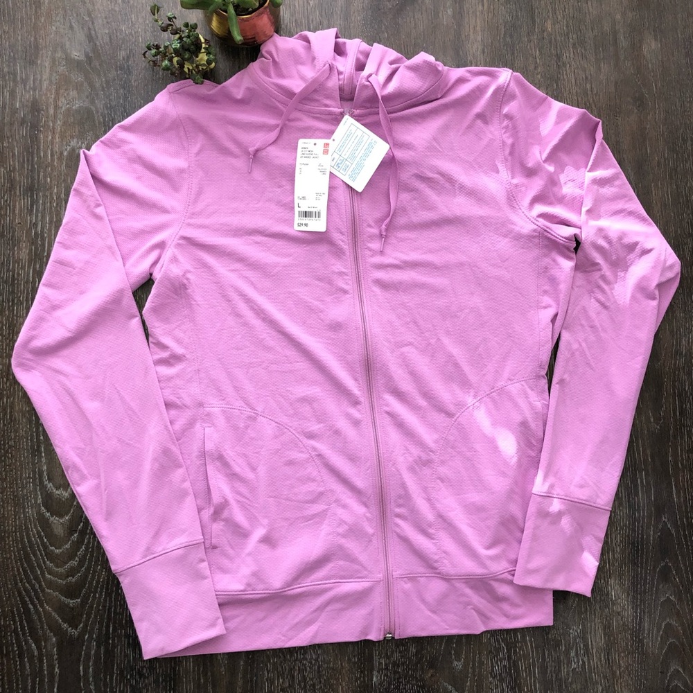 Uniqlo Workout Zipper Sweater